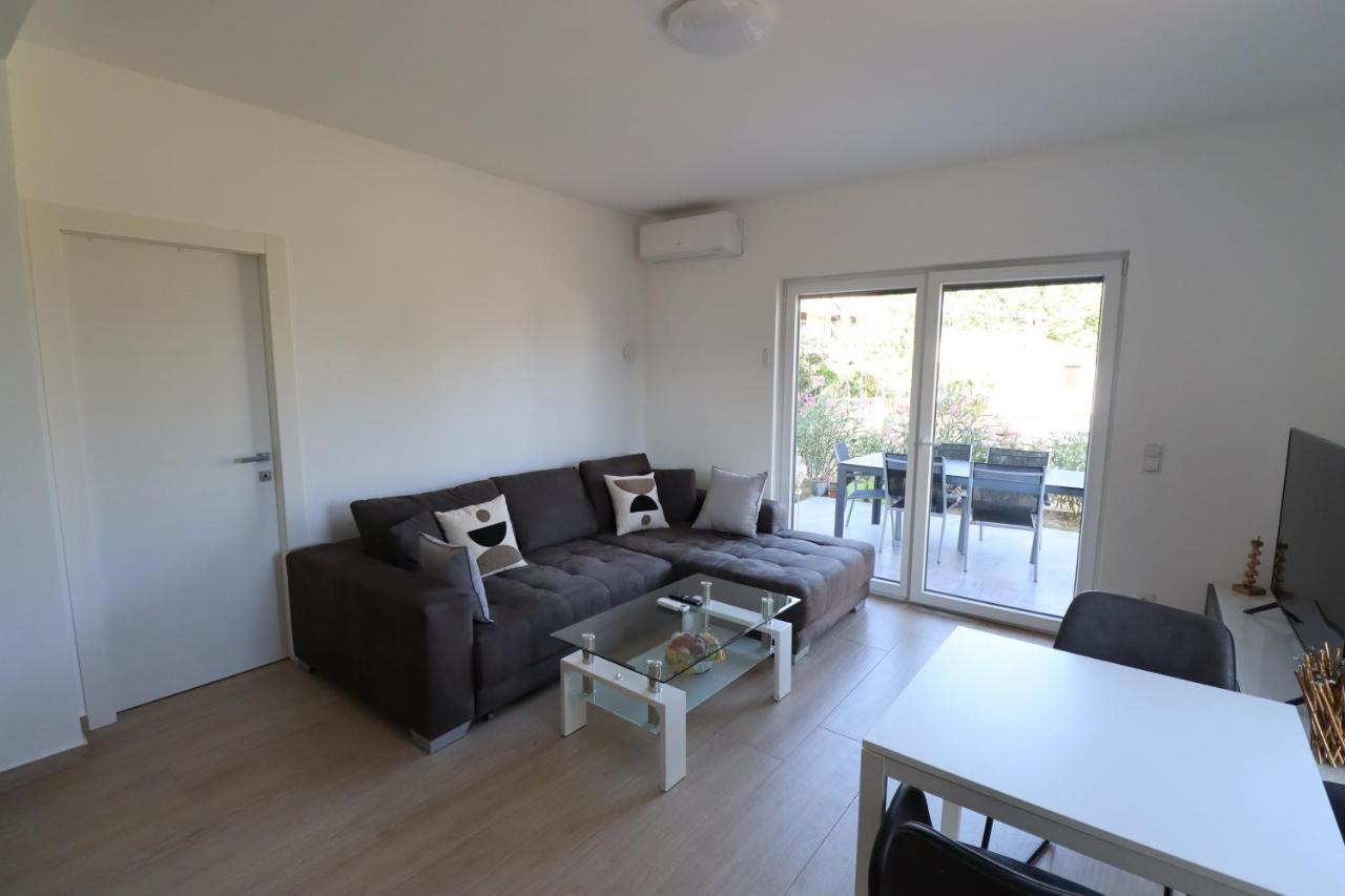 Medulin - Dani Apartment ภายนอก รูปภาพ