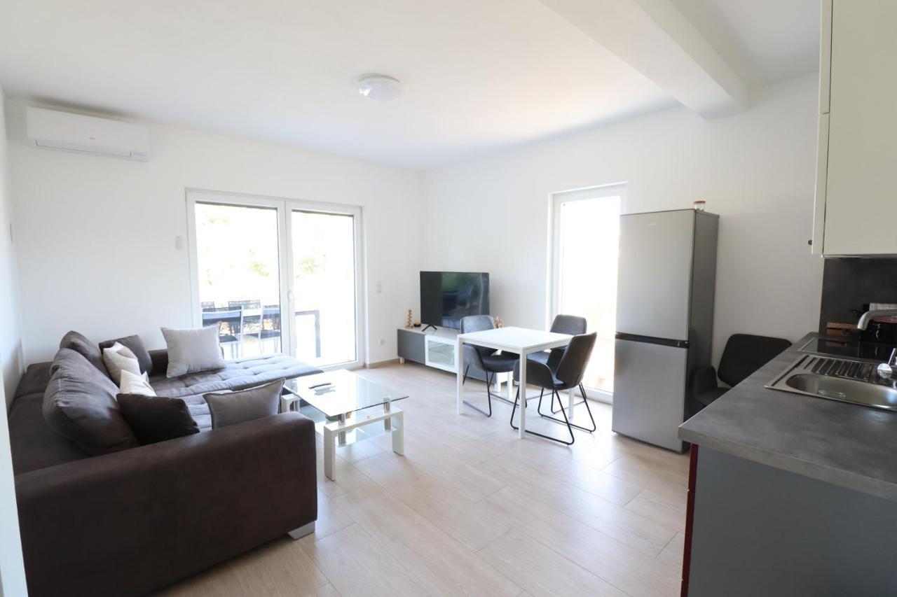 Medulin - Dani Apartment ภายนอก รูปภาพ